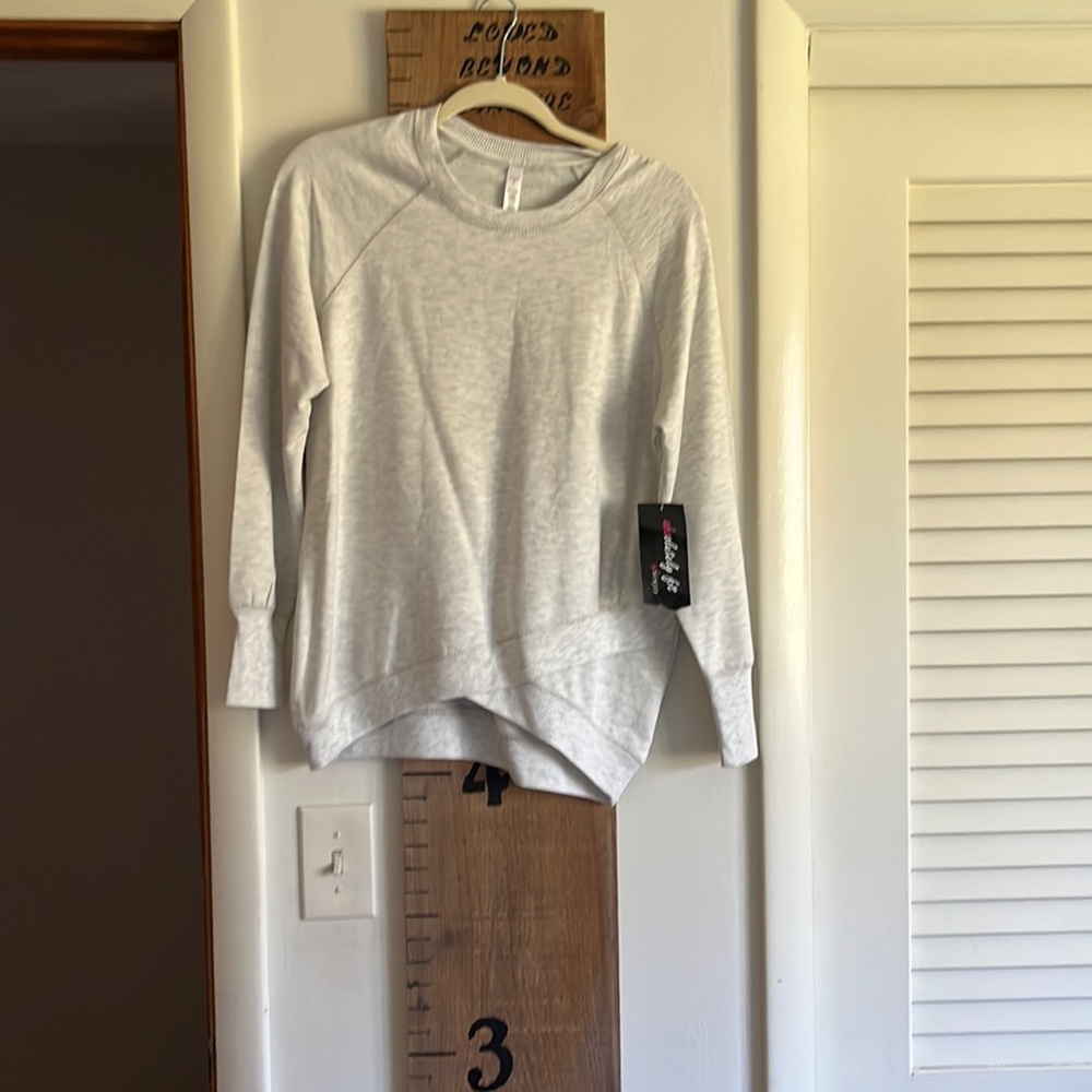 Junior Large Grey Sweater Macys New with Tags